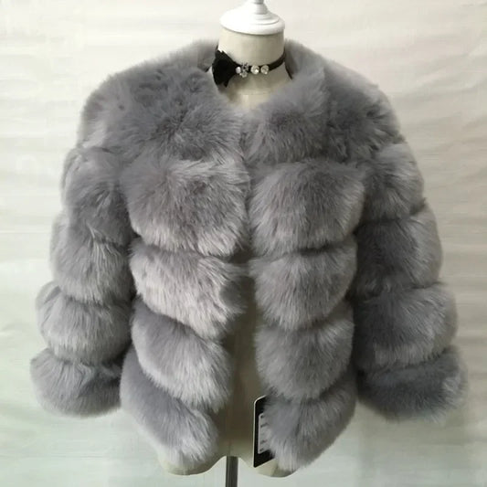 Fina Damen Kunstpelz Mantel | Minimalistisches Design, Hochwertiger Fake Fur 1