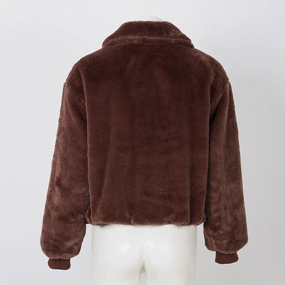 Damen Felljacke mit Reißverschluss – Warm & Elegant