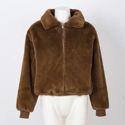 Damen Felljacke mit Reißverschluss – Warm & Elegant