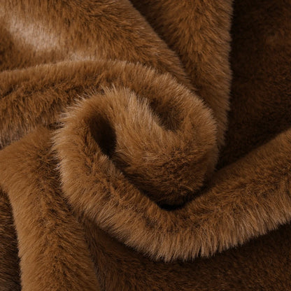 Damen Felljacke mit Reißverschluss – Warm & Elegant