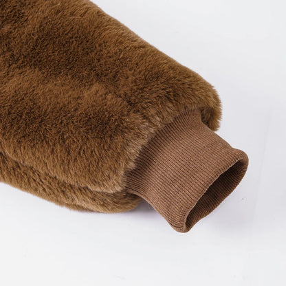 Damen Felljacke mit Reißverschluss – Warm & Elegant
