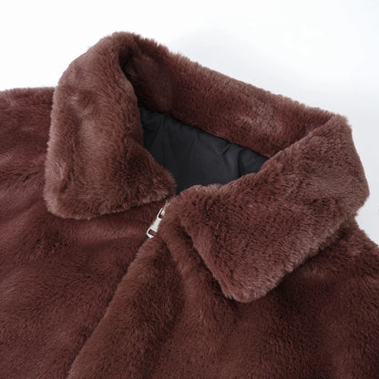 Damen Felljacke mit Reißverschluss – Warm & Elegant